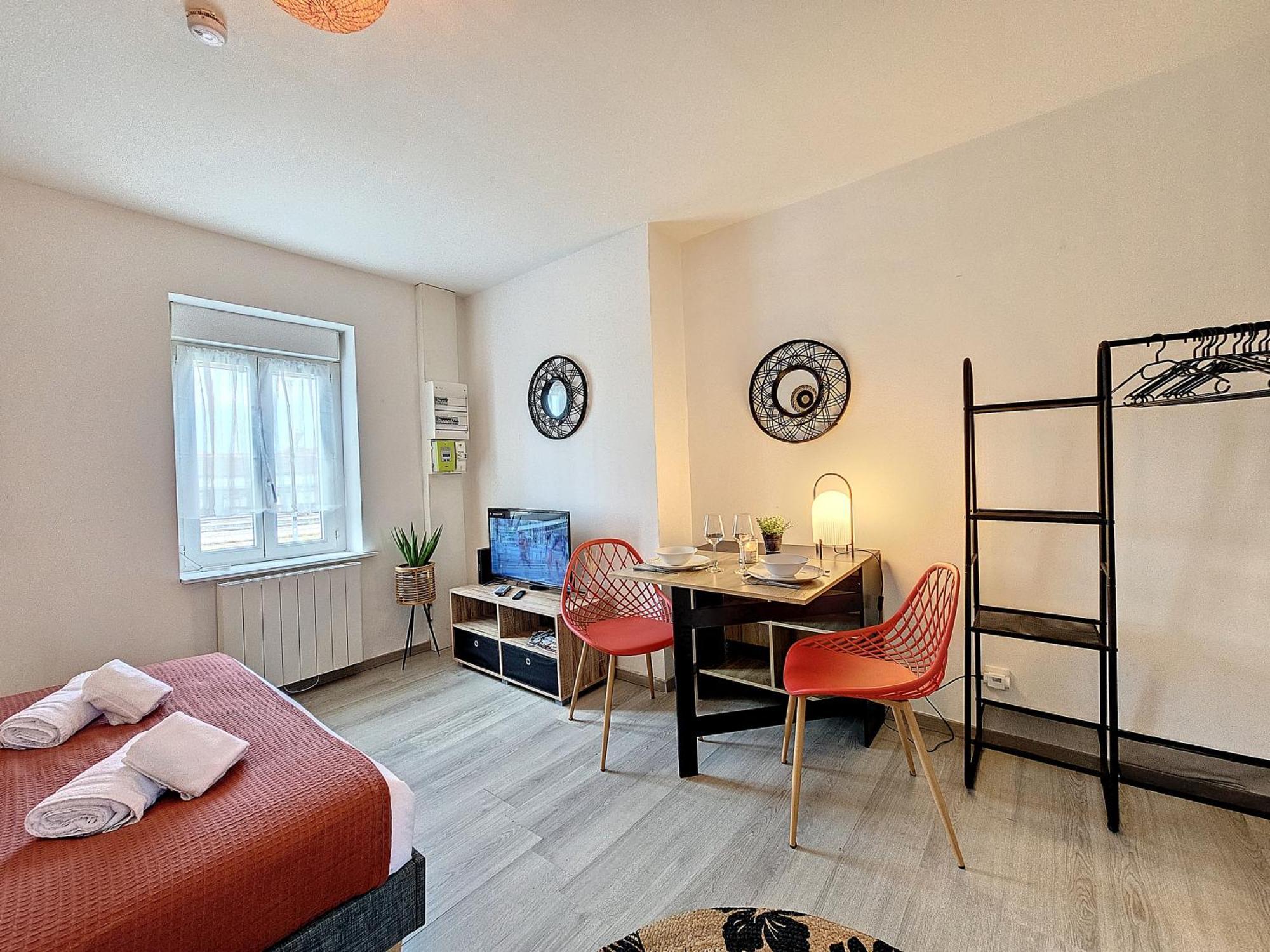 L'Auberge De La Gare, Appartements Tout Confort, Proches Gare Yzeure Exteriér fotografie